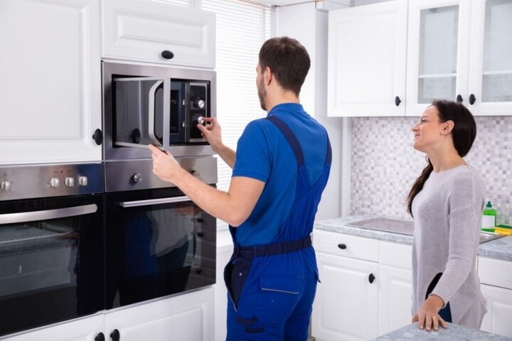 How Can Beginners Ensure a Bright Career in Appliance Repairing?