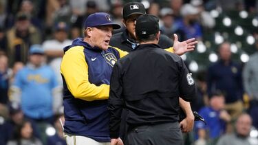 Murphy miffed after Brewers on wrong end of another 'bad' call - ESPN