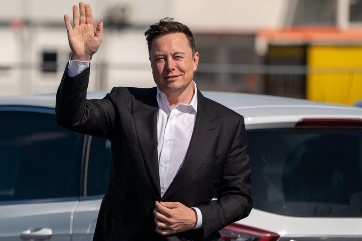 Elon Musk recupera posto de pessoa mais rica do mundo