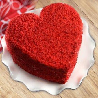 Choosing the Right Type of Love Heart Cake