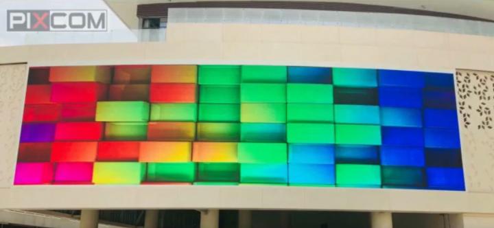 Pixcom Screens at Nakheel Mall bringing 'Color to Life' | Leadin