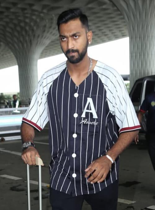 Why was Krunal Pandya stopped at the airport? I By Officials I