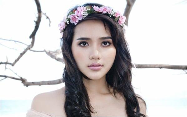 Top 10 Most Beautiful Vietnamese Stars