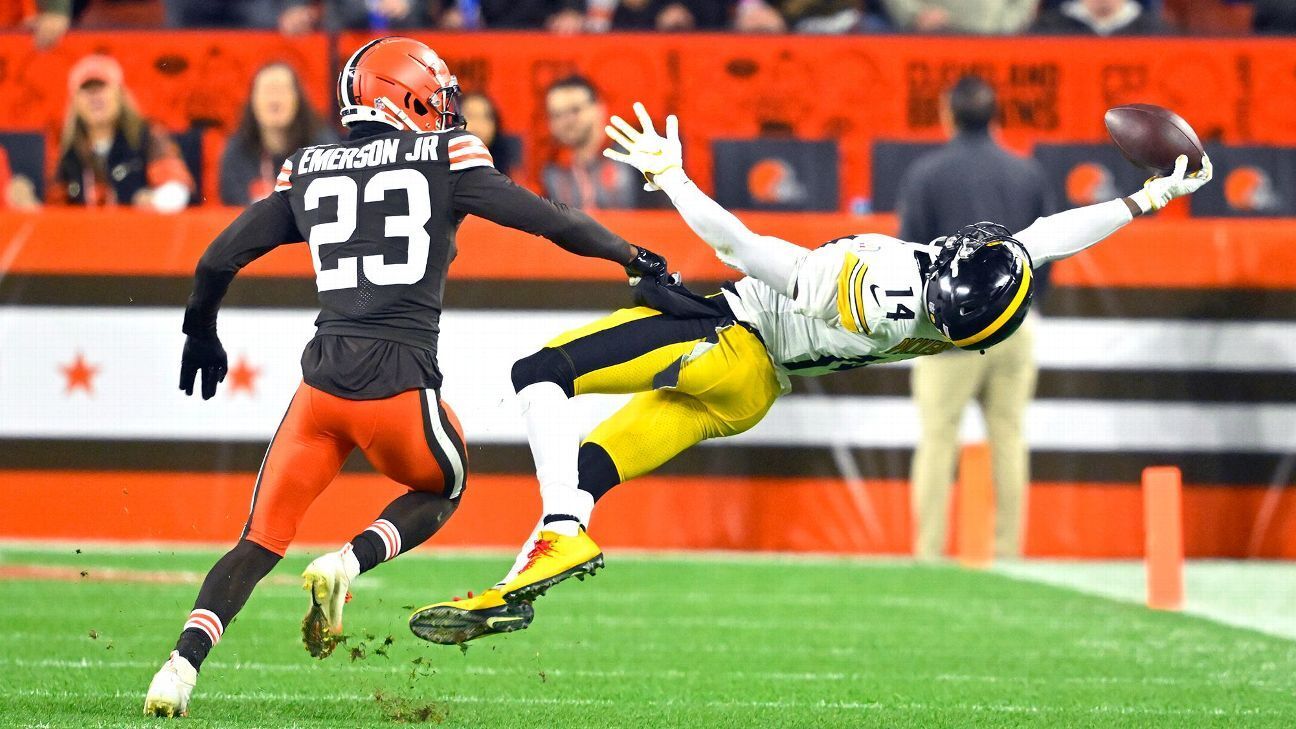 George Pickens' one-handed catch sets up Steelers' first touchdown against Browns