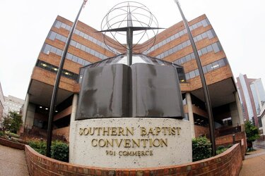 Southern Baptists stonewalled survivors of clergy sex abuse, report says