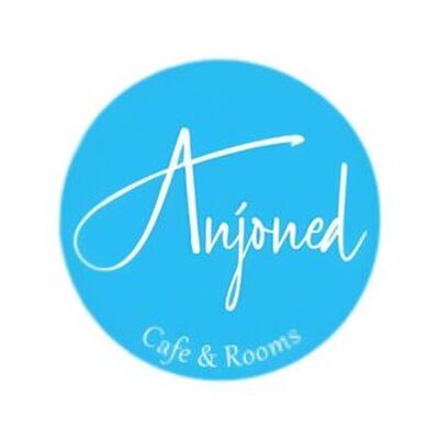 Anjoned  Hostel &amp; Cafe