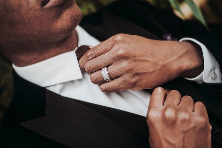 3 Ways to Pick the Perfect Wedding Band for Men